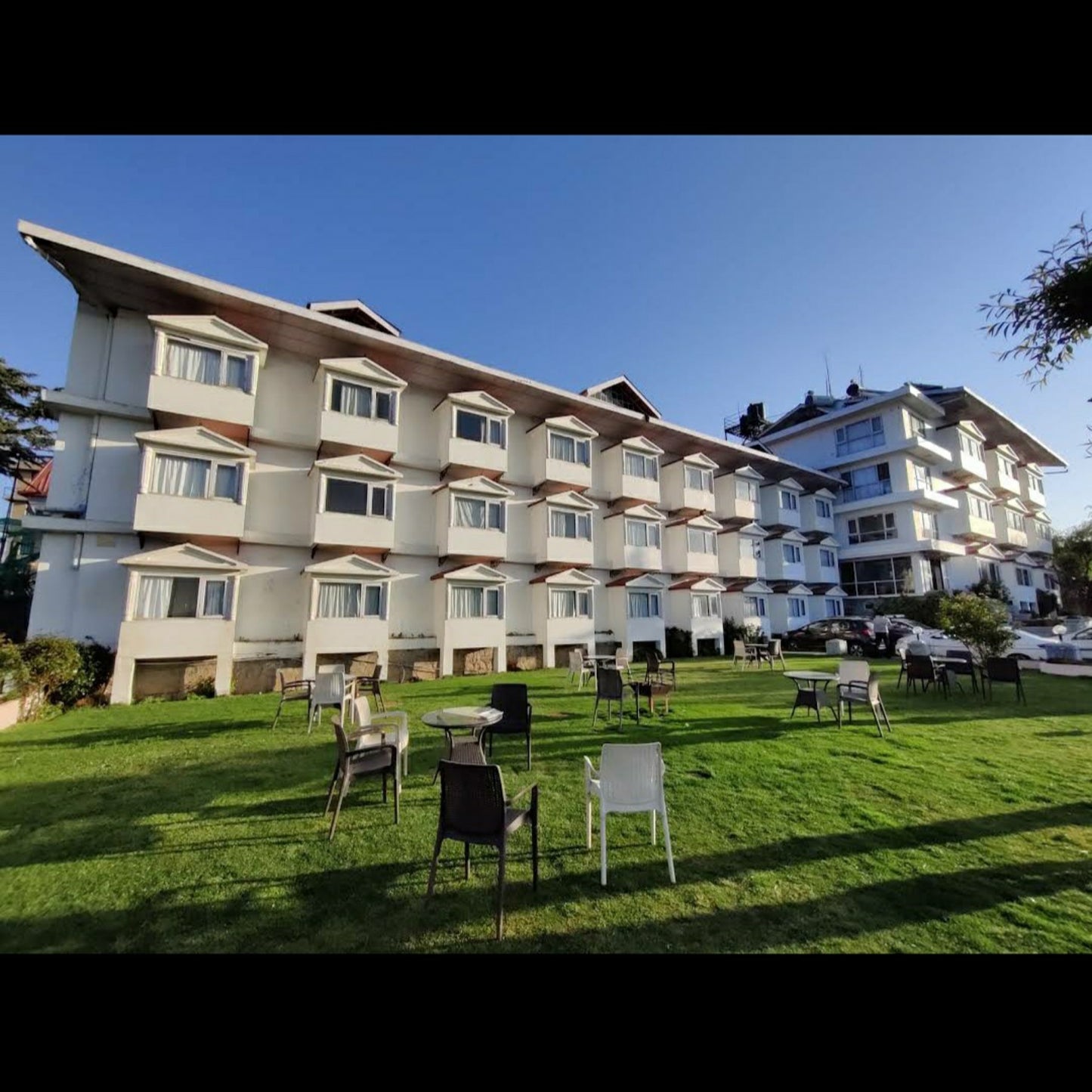Royal Jardin Whistling Pines Resort_Shimla