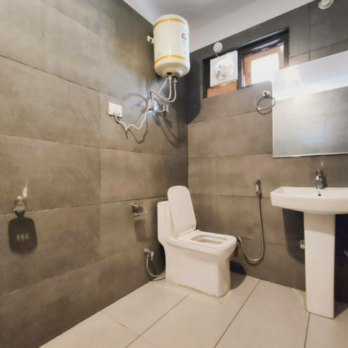 Slate House_Dharamshala