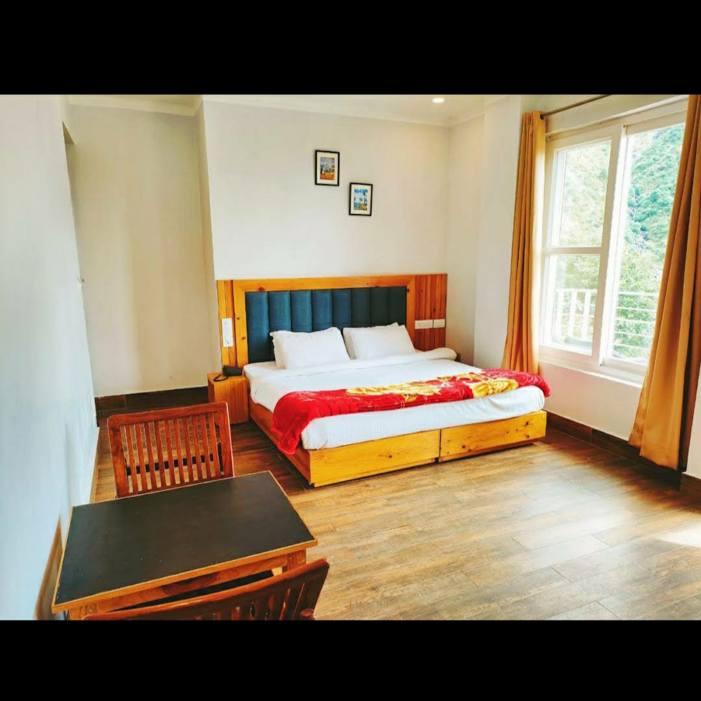 Slate House_Dharamshala