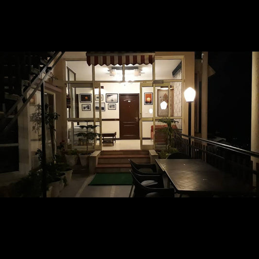 Rosa Vaydantaa Mussoorie