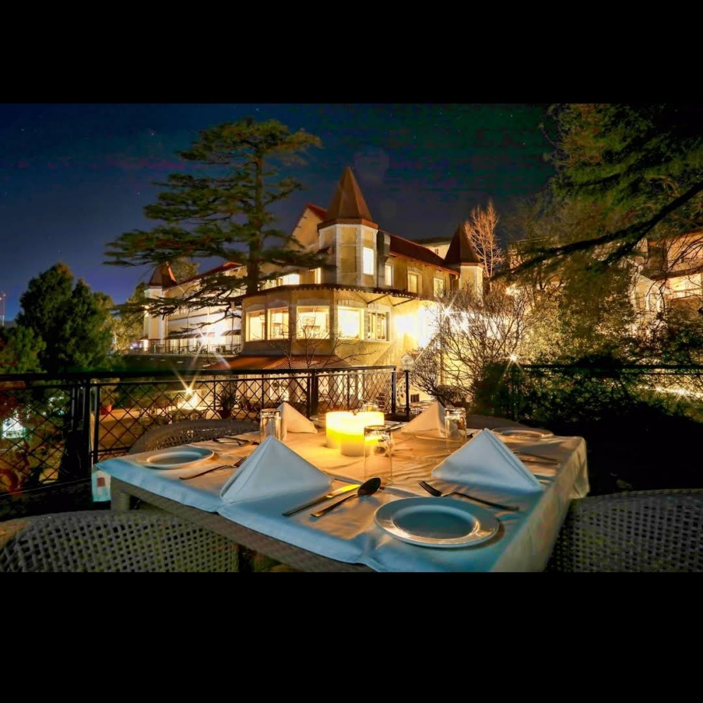 WelcomHeritage Kasmanda Palace