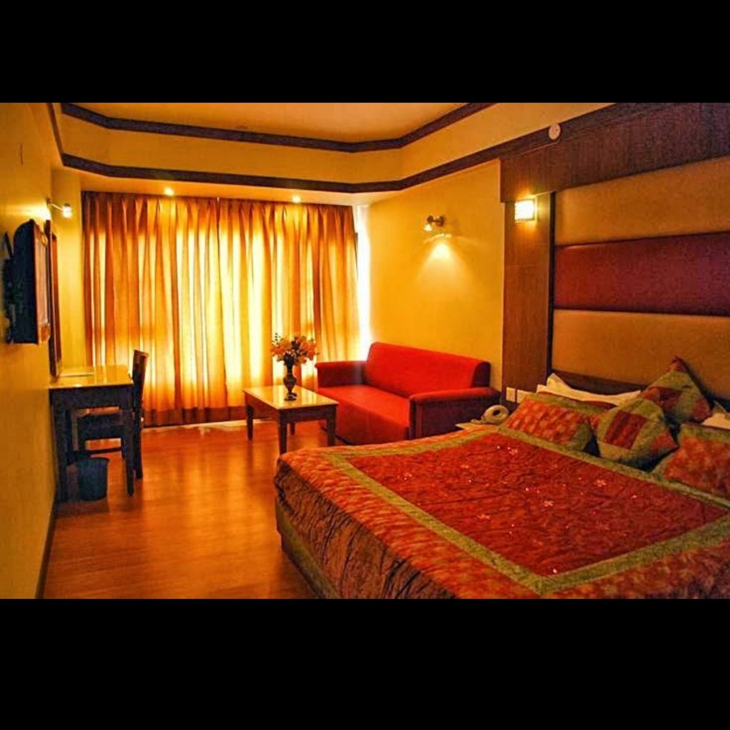Hotel Vishnu Palace